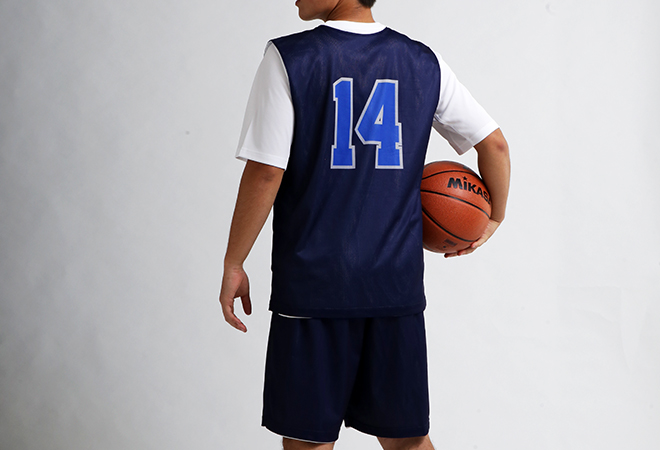 バスケットボールのビブスはサイズを選べるリバーシブルがおすすめ！ ブログ OFFLIMITS バスケユニフォームブランド